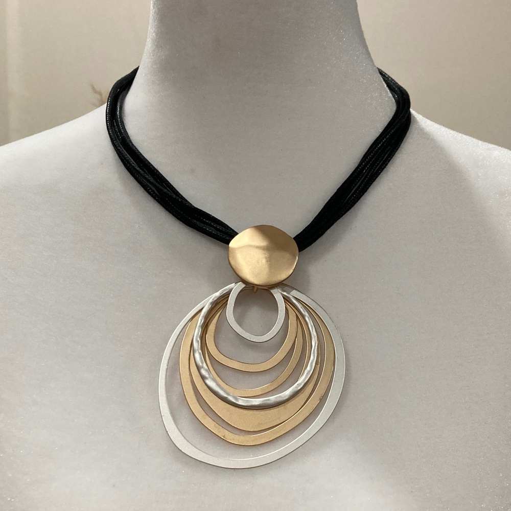 Source Unknown Gold And Silver Layered Necklace - image 1